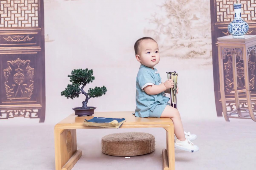 供卵试管代怀生子费用6个月宝宝吃几勺米粉